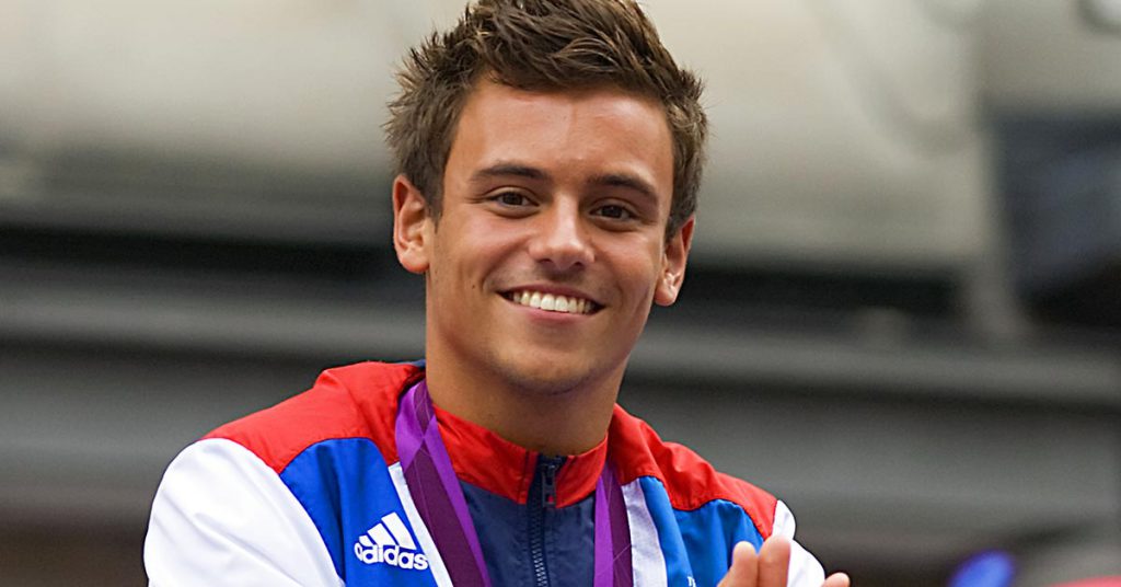 Tom Daley - Tom Daley Biography, Wiki, Wins Gold, Gay, Net Worth, Age ...